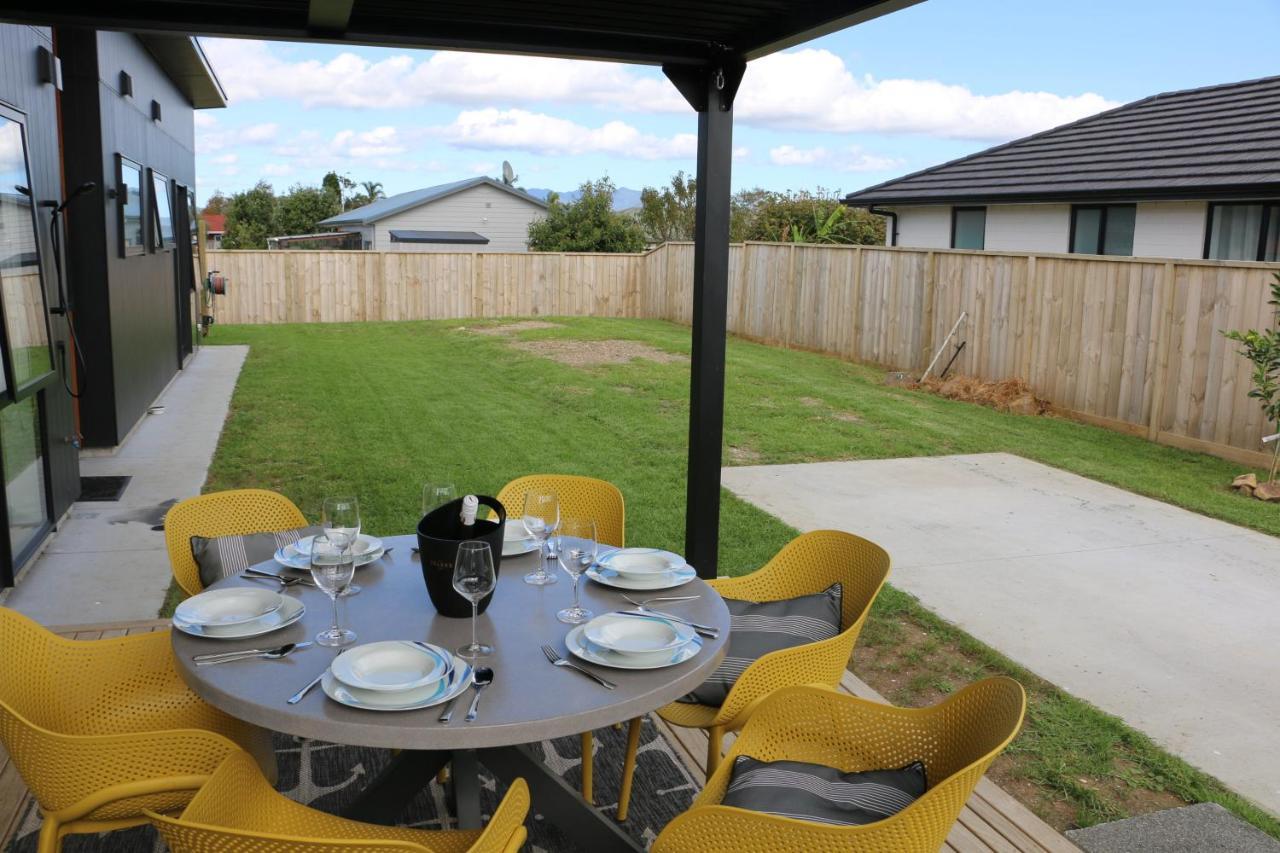 Sun And Sea Sanctuary - Whitianga Holiday Home Buitenkant foto